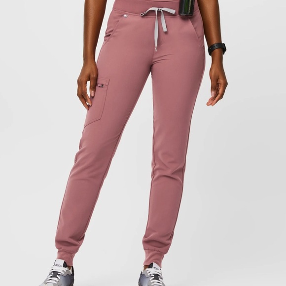 Figs Zamora Jogger Scrub Pants - Mauve - Picture 1 of 3